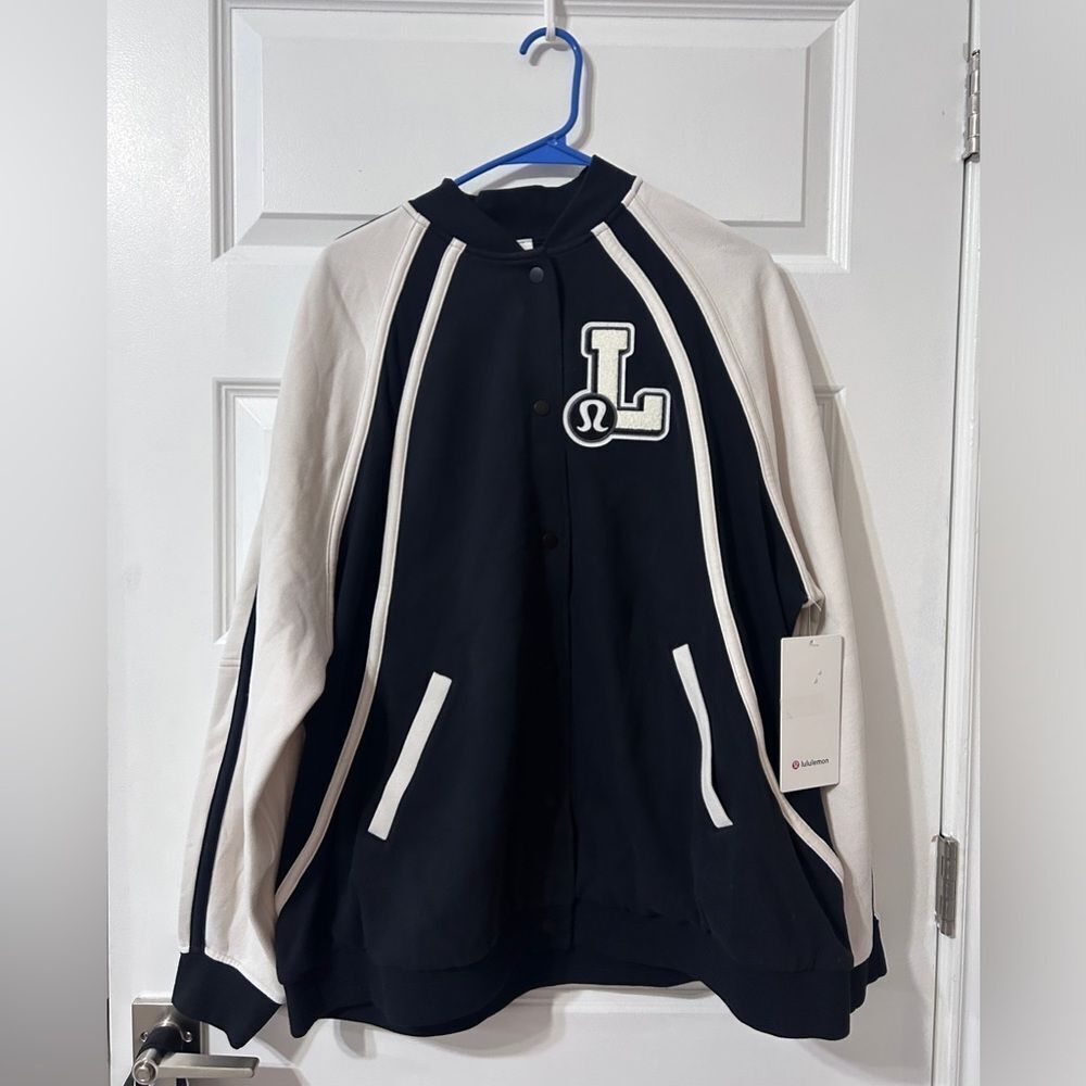 New Scuba Oversize Collegiate Jacket / Graphic